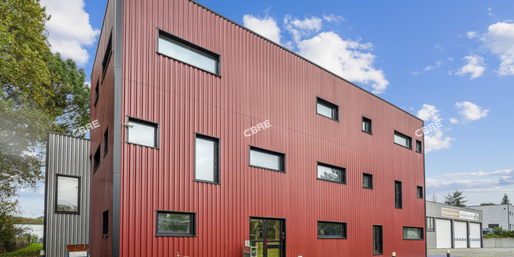 local industriel à CADAUJAC (33140)